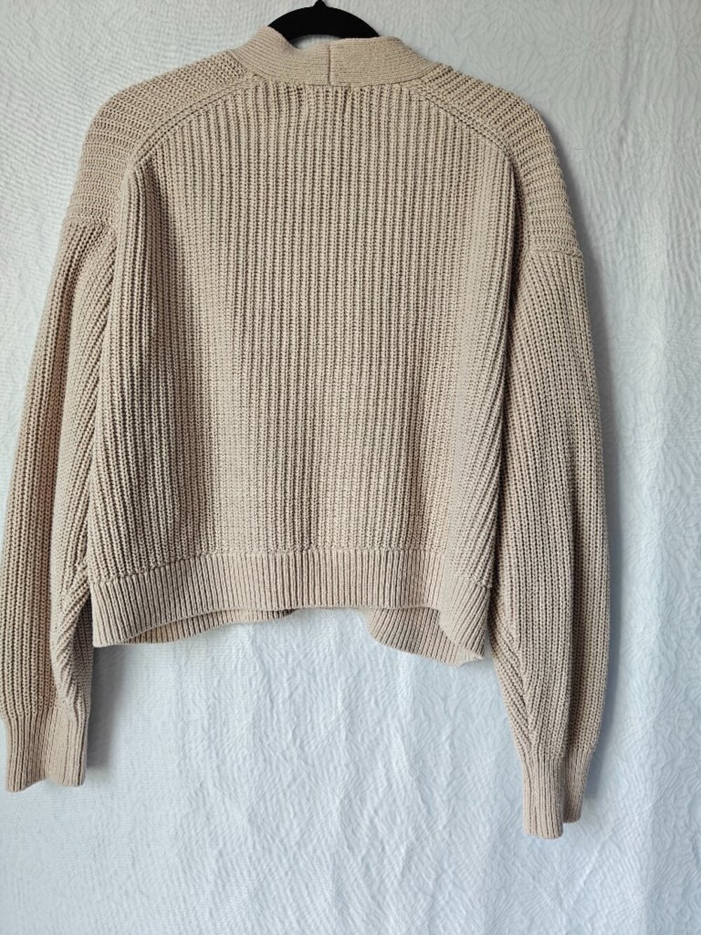 H&M Chunky Ribbed Knit Cropped Cardigan Sweater Beige Medium EUC - Picture 8 of 8